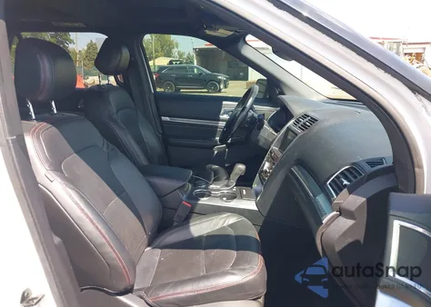 2016 Ford Explorer Sport z USA, uszkodzony, nr VIN 1FM5K8GT1GGA17420